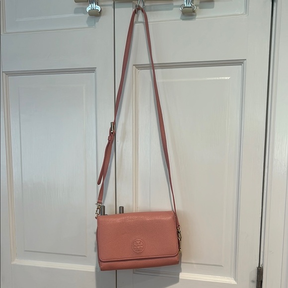 Tory Burch Handbags - Tory Burch Pink Outlet Crossbody Bag with Modern Design